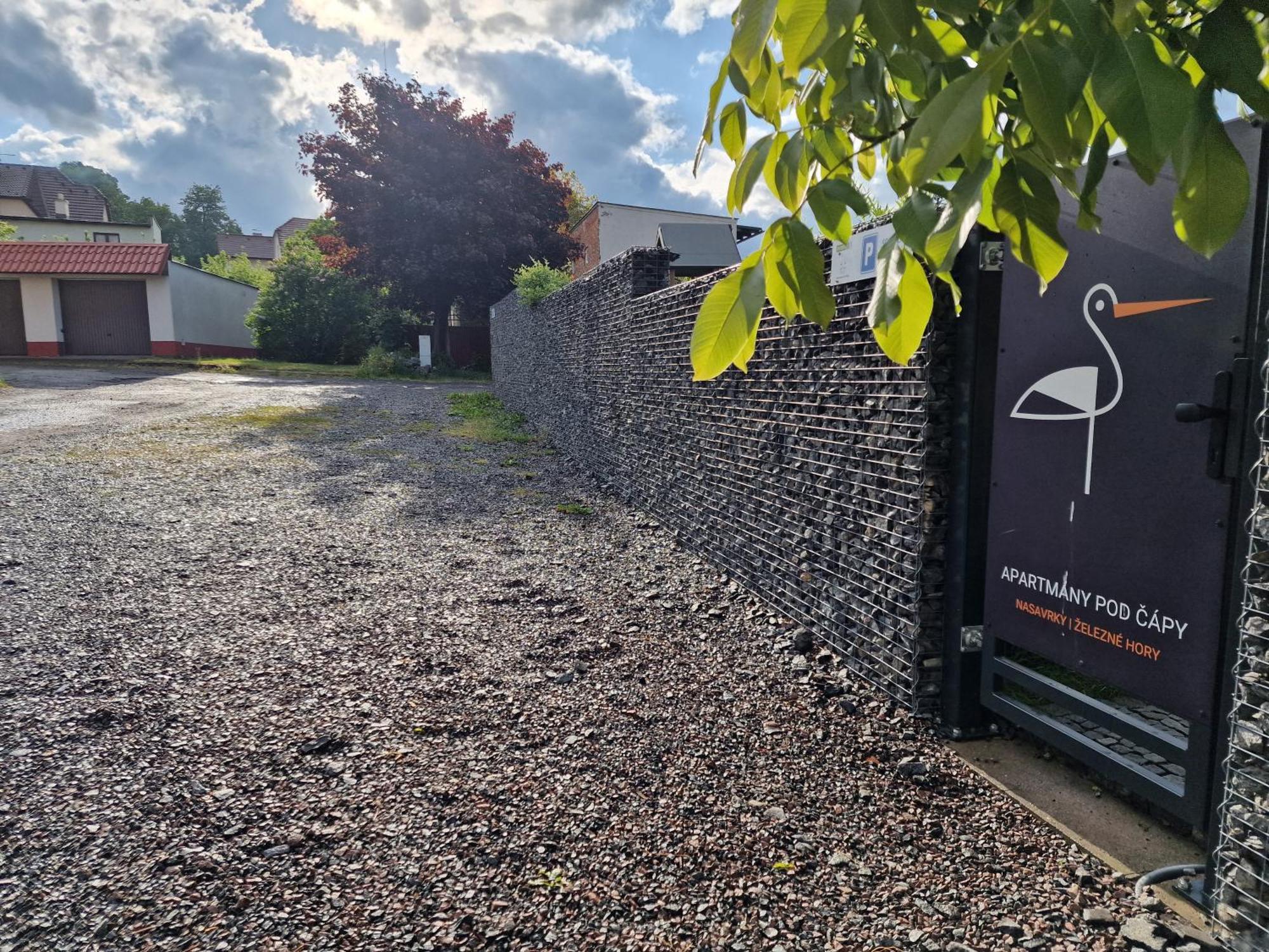 Apartmány Pod Čápy, Nasavrky Exterior foto